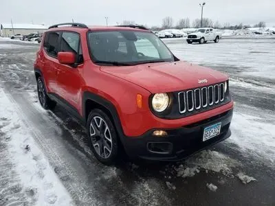 Photos of 2016 Jeep Renegade Latitude Sport Utility 4D for sale in Wadena, MN at Lunde Auto Sales