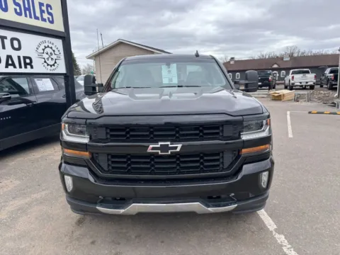 Another view of 2017 Chevrolet Silverado 1500 Double Cab Z71 LT Pickup 4D 6 1/2 ft for sale in Wadena, MN at Lunde Auto Sales