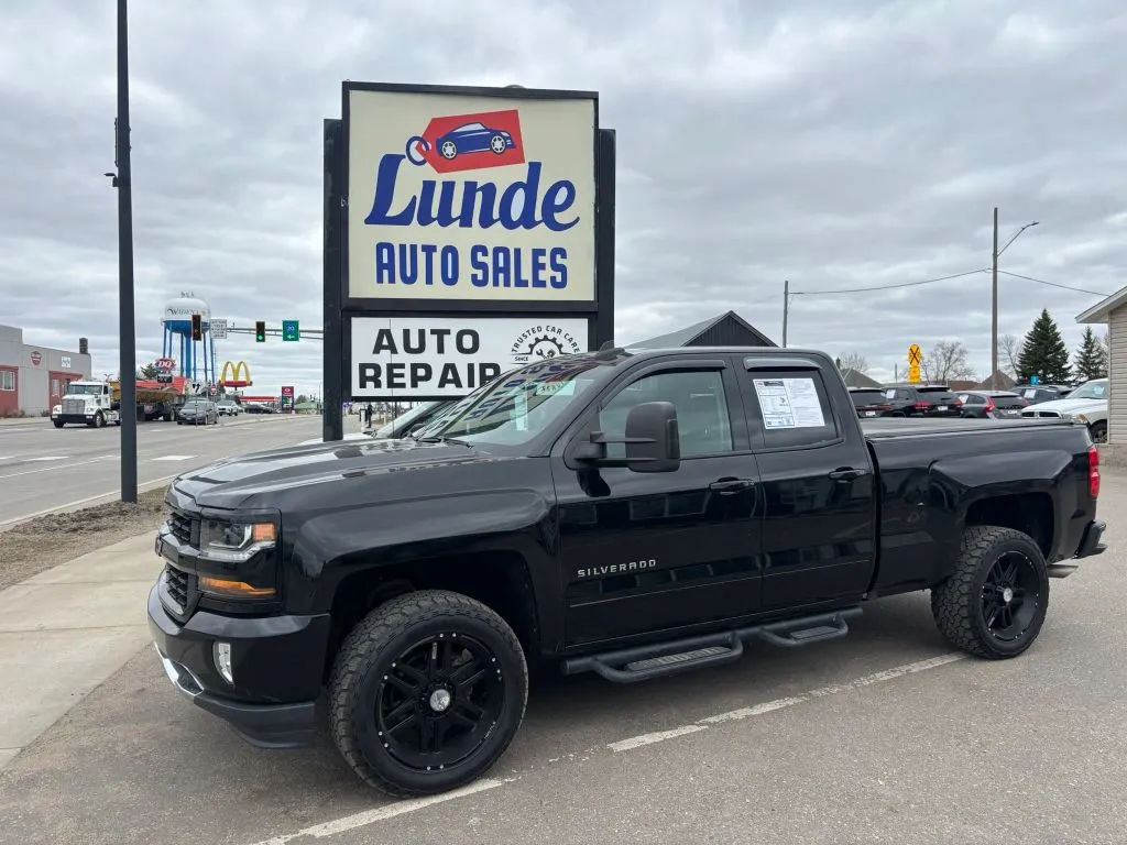 2017 Chevrolet Silverado 1500 Double Cab Z71 LT Pickup 4D 6 1/2 ft for sale in Wadena, MN