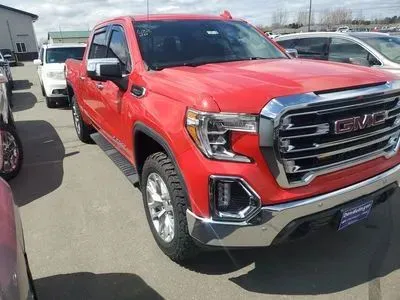 Photos of 2020 GMC Sierra 1500 Crew Cab SLT Pickup 4D 5 3/4 ft for sale in Wadena, MN at Lunde Auto Sales
