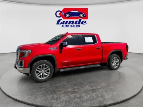 Red 2020 GMC Sierra 1500 Crew Cab SLT Pickup 4D 5 3/4 ft for sale in Wadena, MN