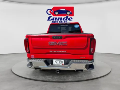 More photos of 2020 GMC Sierra 1500 Crew Cab SLT Pickup 4D 5 3/4 ft at Lunde Auto Sales, MN