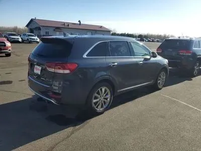 Another view of 2018 Kia Sorento Limited-SXL Sport Utility 4D for sale in Wadena, MN at Lunde Auto Sales