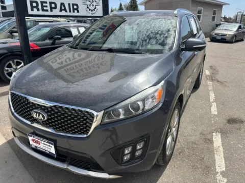 Photos of 2018 Kia Sorento Limited-SXL Sport Utility 4D for sale in Wadena, MN at Lunde Auto Sales