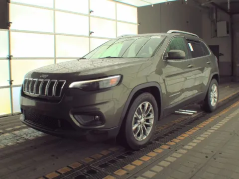 Green 2019 Jeep Cherokee Latitude Sport Utility 4D for sale in Wadena, MN