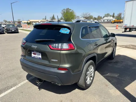 More photos of 2019 Jeep Cherokee Latitude Sport Utility 4D at Lunde Auto Sales, MN