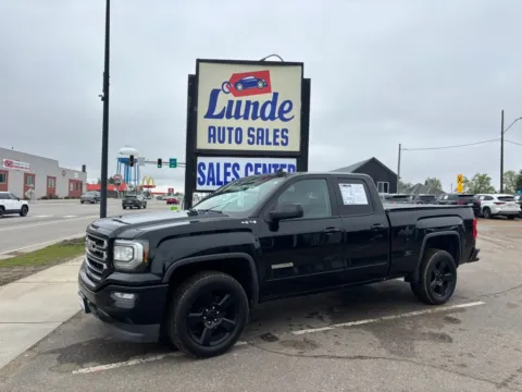 Black 2017 GMC Sierra 1500 Double Cab Pickup 4D 6 1/2 ft for sale in Wadena, MN