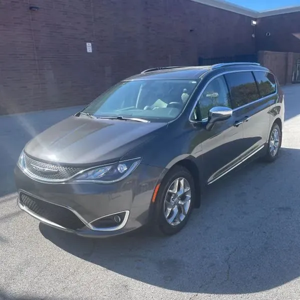 Gray 2018 Chrysler Pacifica Limited Minivan 4D for sale in Wadena, MN
