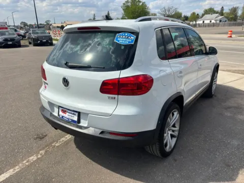 More photos of 2016 Volkswagen Tiguan 2.0T SEL Sport Utility 4D at Lunde Auto Sales, MN