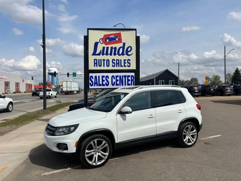 2016 Volkswagen Tiguan 2.0T SEL's photo