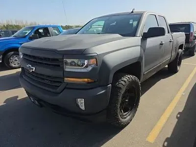 2017 Chevrolet Silverado 1500 LT Z71 4X4 Double Cab Std Box's photo