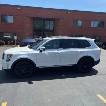 More photos of 2020 Kia Telluride SX Sport Utility 4D at Lunde Auto Sales, MN