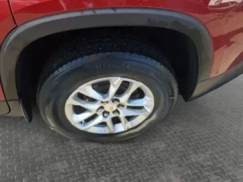 More photos of 2019 Chevrolet Traverse LT Sport Utility 4D at Lunde Auto Sales, MN