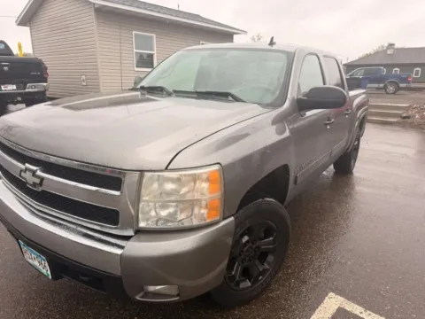 Gray 2007 Chevrolet Silverado 1500 Crew Cab LT Pickup 4D 5 3/4 ft for sale in Wadena, MN