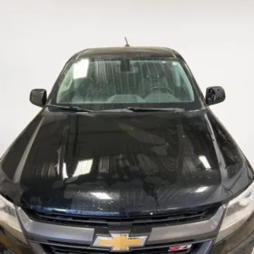 More photos of 2018 Chevrolet Colorado Crew Cab Z71 Pickup 4D 5 ft at Lunde Auto Sales, MN
