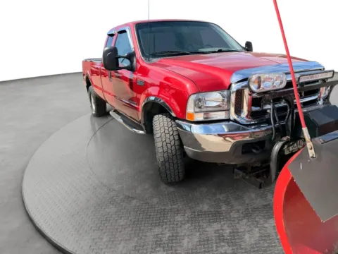 Another view of 2002 Ford F250 Super Duty Super Cab Long Bed for sale in Wadena, MN at Lunde Auto Sales