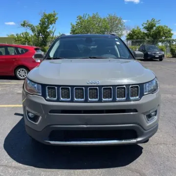 More photos of 2019 Jeep Compass Limited Sport Utility 4D at Lunde Auto Sales, MN