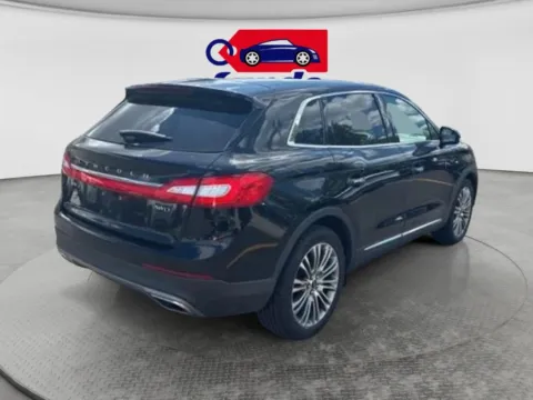 More photos of 2016 Lincoln MKX Reserve Sport Utility 4D at Lunde Auto Sales, MN