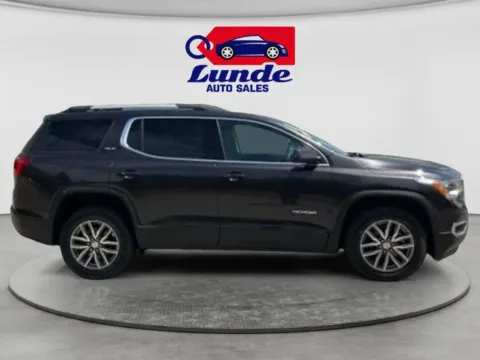 More photos of 2018 GMC Acadia SLE-2 Sport Utility 4D at Lunde Auto Sales, MN