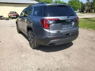 More photos of 2021 GMC Acadia SLE Sport Utility 4D at Lunde Auto Sales, MN