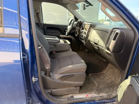 More photos of 2014 Chevrolet Silverado 1500 Crew Cab Z71 LT Pickup 4D 6 1/2 ft at Lunde Auto Sales, MN