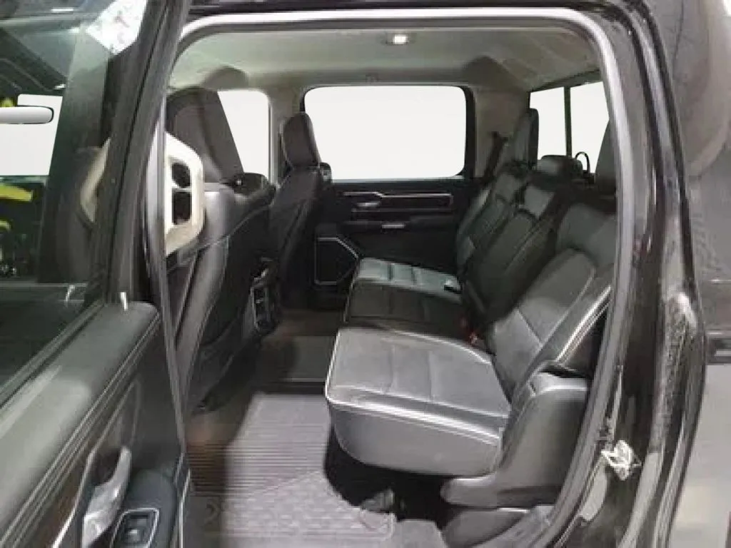 2022 RAM Ram 1500 Pickup Laramie - Photo 10