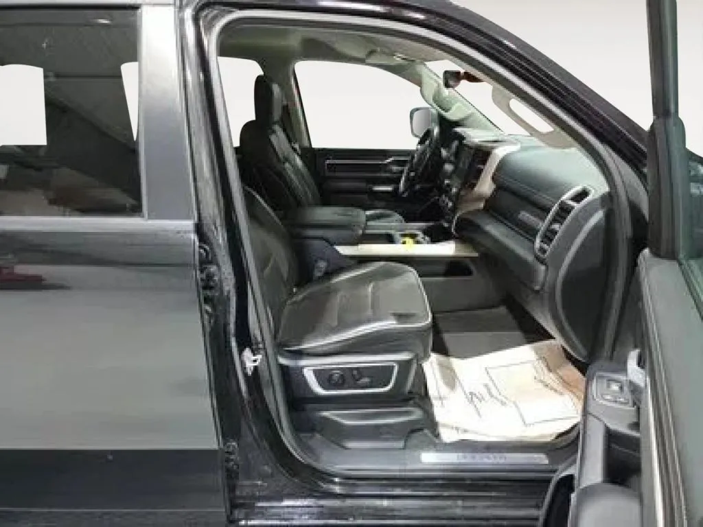 2022 RAM Ram 1500 Pickup Laramie - Photo 14