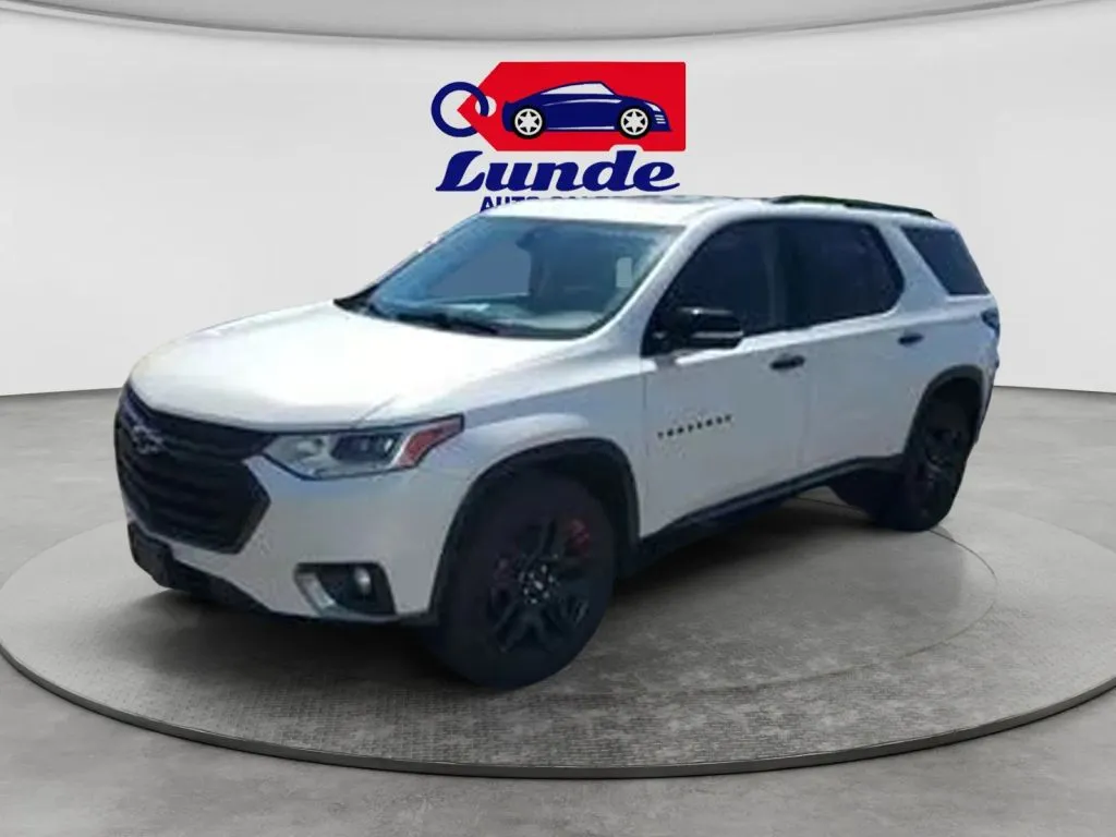 White 2020 Chevrolet Traverse Premier Sport Utility 4D for sale in Wadena, MN