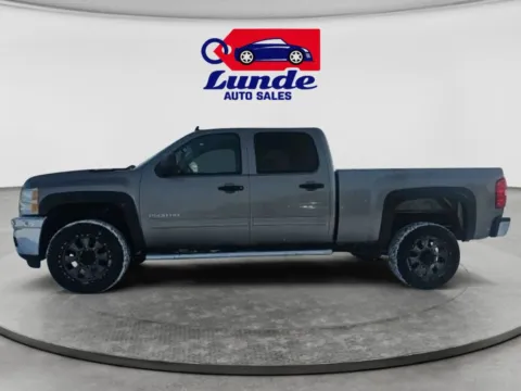 Photos of 2014 Chevrolet Silverado 2500 HD Crew Cab LT Pickup 4D 6 1/2 ft for sale in Wadena, MN at Lunde Auto Sales