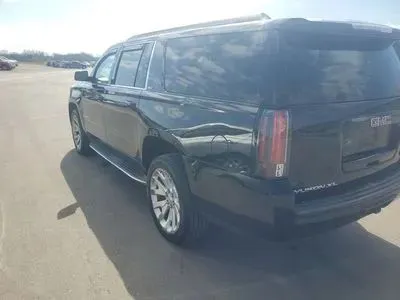 More photos of 2015 GMC Yukon XL SLT Sport Utility 4D at Lunde Auto Sales, MN