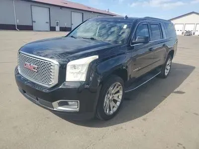 2015 GMC Yukon 4WD SLT's photo