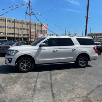 More photos of 2018 Ford Expedition MAX XLT Sport Utility 4D at Lunde Auto Sales, MN
