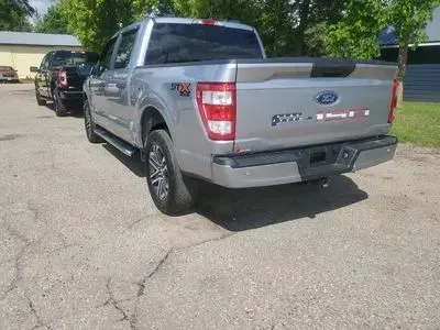 More photos of 2022 Ford F-150 SuperCrew Cab XL Pickup 4D 5 1/2 ft at Lunde Auto Sales, MN