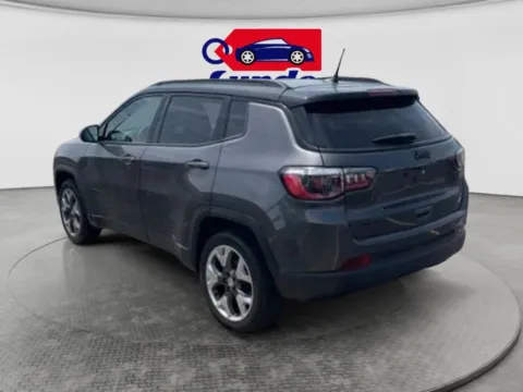 More photos of 2021 Jeep Compass Altitude Sport Utility 4D at Lunde Auto Sales, MN