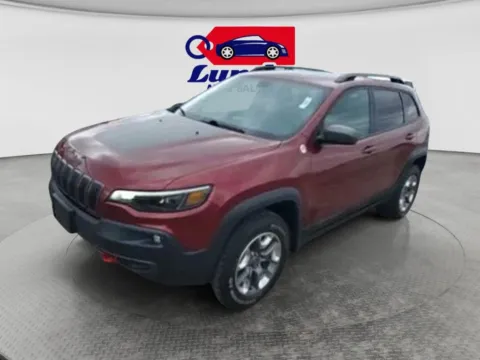 Photos of 2019 Jeep Cherokee TrailHawk Elite Sport Utility 4D for sale in Wadena, MN at Lunde Auto Sales