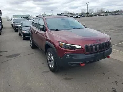 Another view of 2019 Jeep Cherokee TrailHawk Elite Sport Utility 4D for sale in Wadena, MN at Lunde Auto Sales