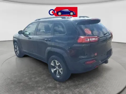 More photos of 2016 Jeep Cherokee TrailHawk Sport Utility 4D at Lunde Auto Sales, MN