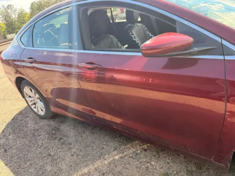 More photos of 2015 Chrysler 200 Limited Sedan 4D at Lunde Auto Sales, MN