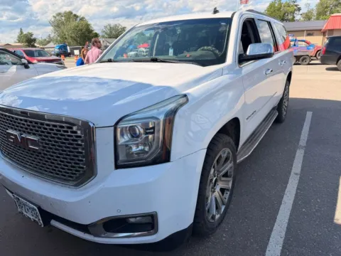 White 2015 GMC Yukon XL SLE Sport Utility 4D for sale in Wadena, MN