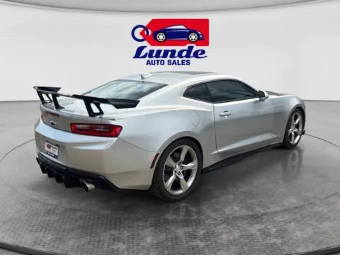More photos of 2017 Chevrolet Camaro SS Coupe 2D at Lunde Auto Sales, MN