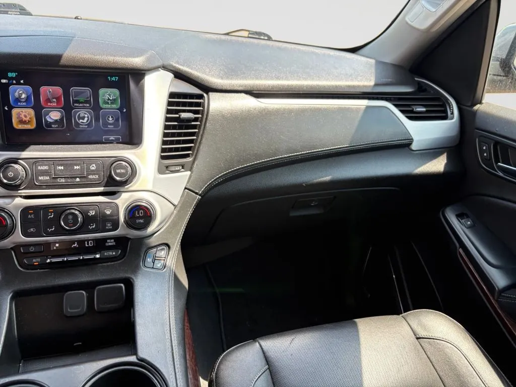 GMC Yukon photo 14