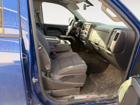 More photos of 2014 Chevrolet Silverado 1500 Crew Cab Z71 LT Pickup 4D 6 1/2 ft at Lunde Auto Sales, MN