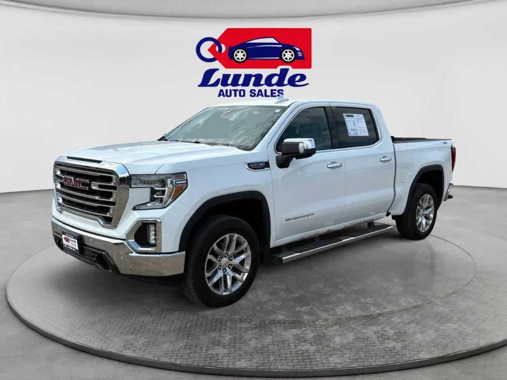 White 2019 GMC Sierra 1500 Crew Cab SLT Pickup 4D 5 3/4 ft for sale in Wadena, MN