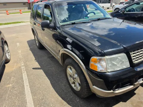 More photos of 2004 Ford Explorer Eddie Bauer Sport Utility 4D at Lunde Auto Sales, MN
