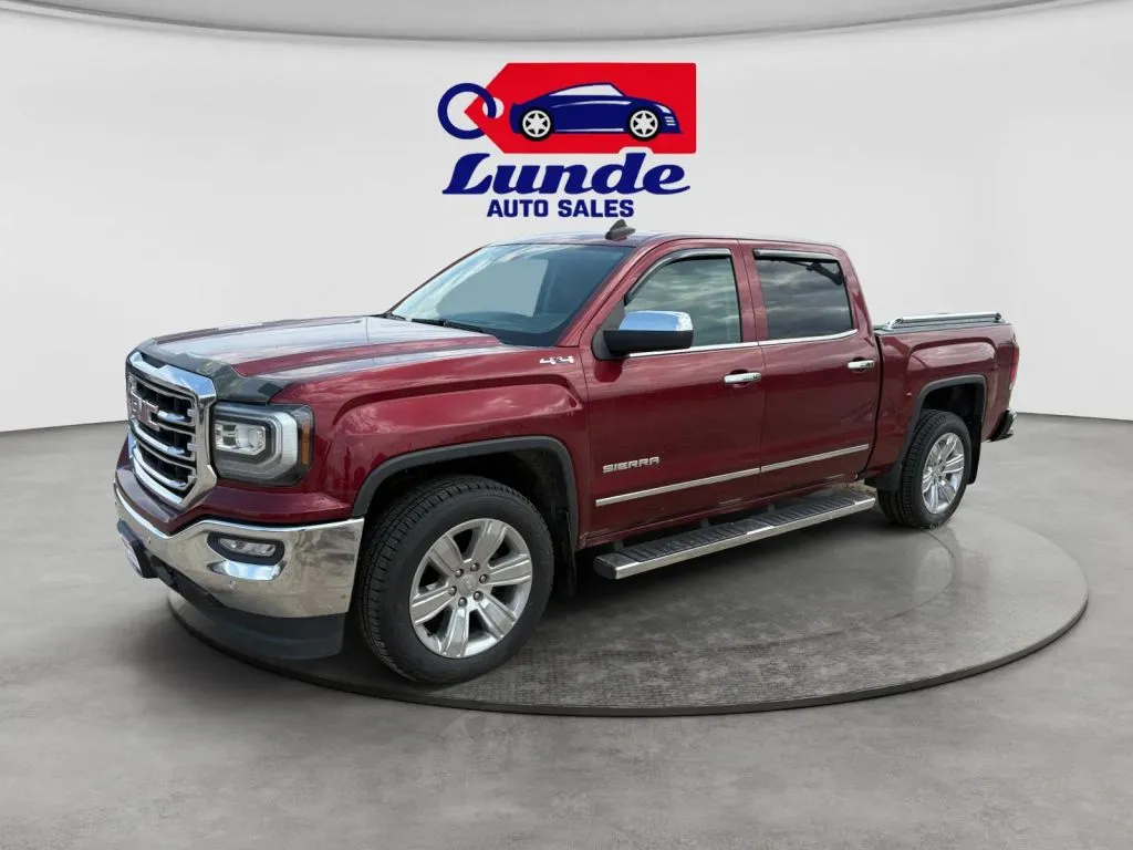 2017 GMC Sierra 4WD Crew Cab Short Box SLT's photo