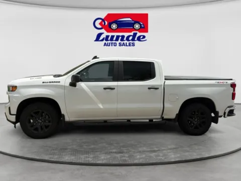 Photos of 2021 Chevrolet Silverado 1500 Crew Cab Custom Pickup 4D 5 3/4 ft for sale in Wadena, MN at Lunde Auto Sales Center