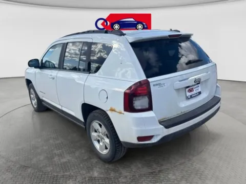 More photos of 2015 Jeep Compass Sport SUV 4D at Lunde Auto Sales, MN