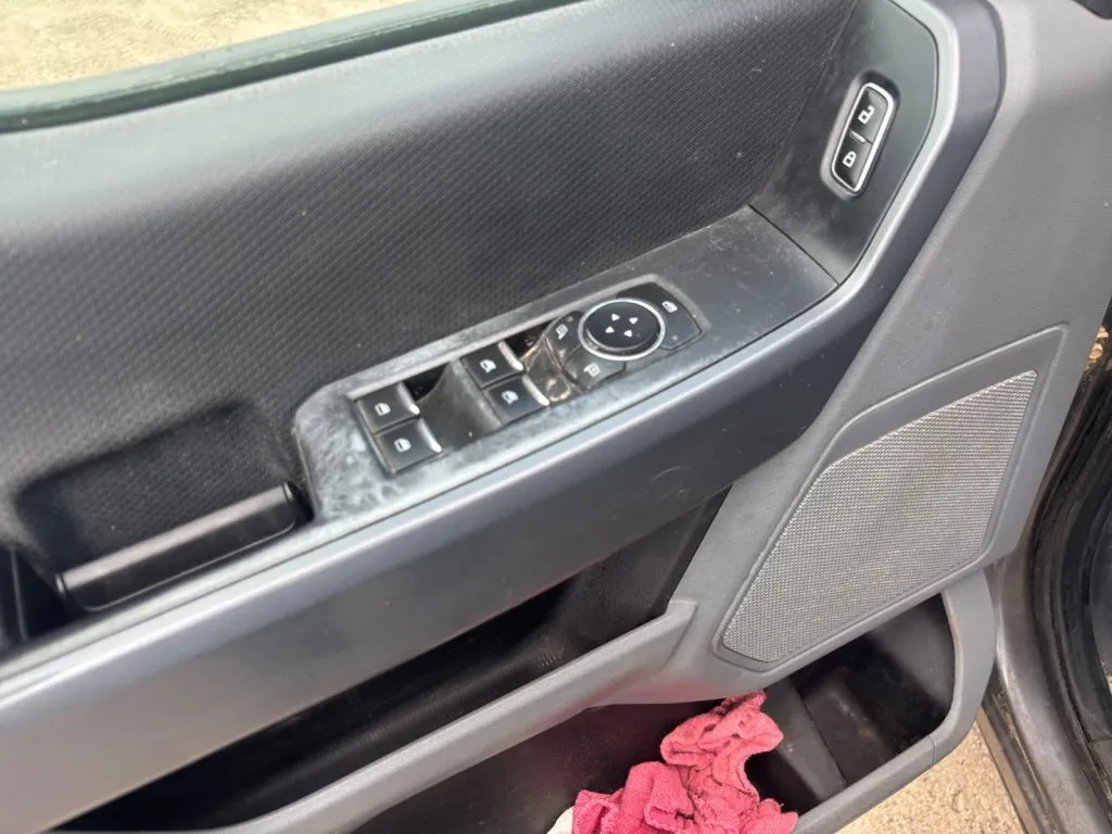 Ford F-150 photo 16