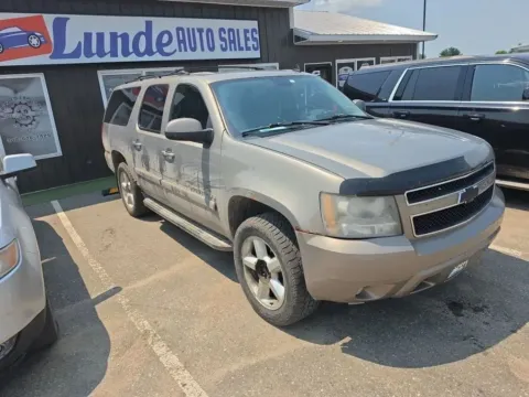 Another view of 2007 Chevrolet Suburban 1500 LT Sport Utility 4D for sale in Wadena, MN at Lunde Auto Sales