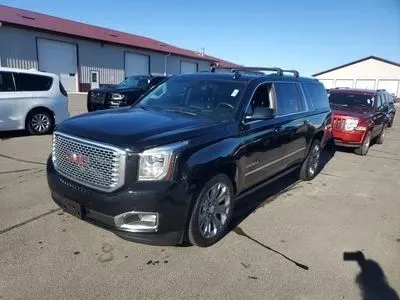2016 GMC Yukon Denali AWD's photo